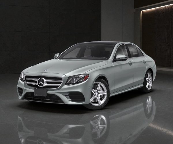 Mercedes Benz luxury chauffeur cars for executive travel and UK transfers